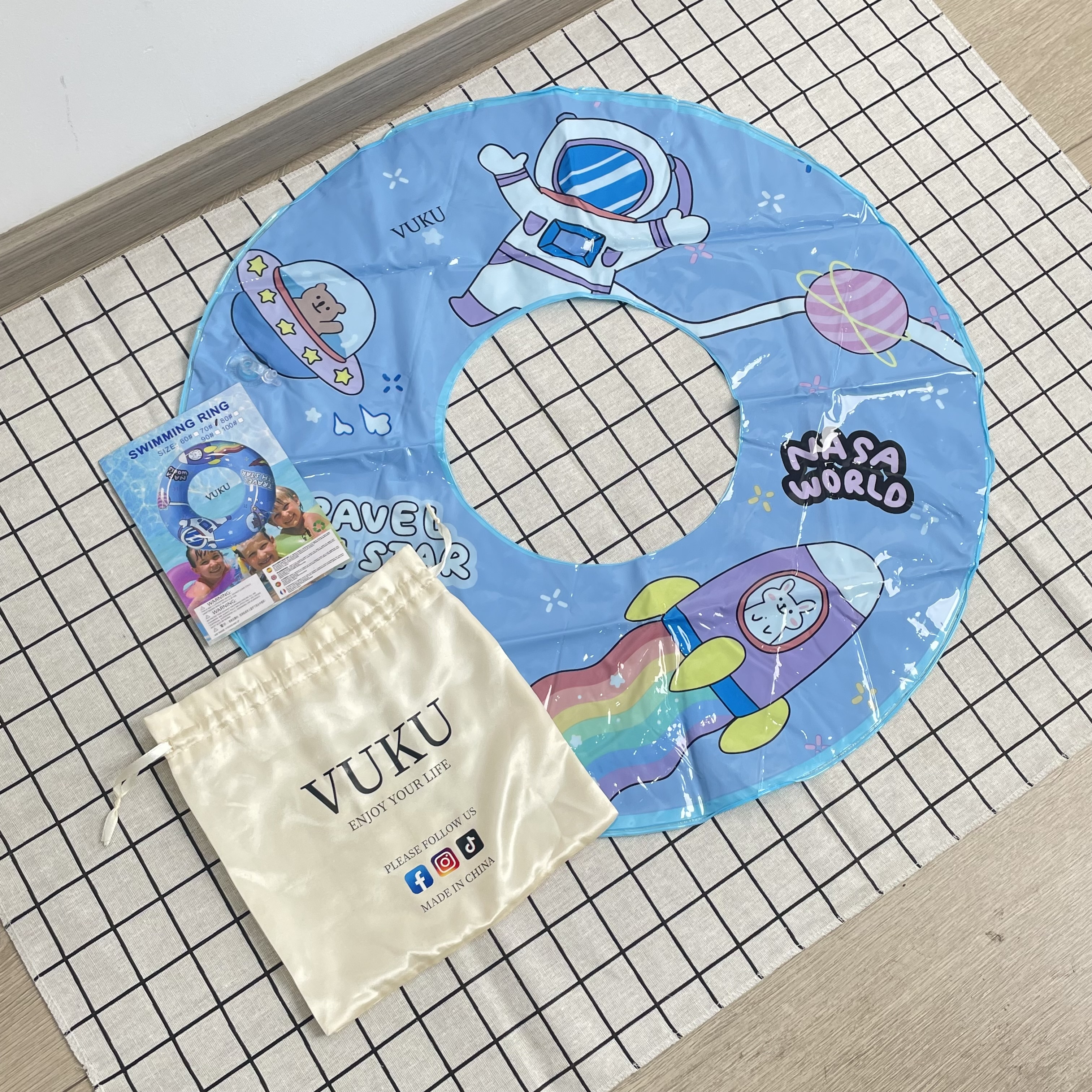 VUKU Cute Astronaut Space Print Φουσκωτό δαχτυλίδι κολύμβησης για παιδιά, στεγανό κολυμβητικό δαχτυλίδι πλωτήρα κατά της ανατροπής για καλοκαιρινό πάρτι νερού στην παραλία στην πισίνα